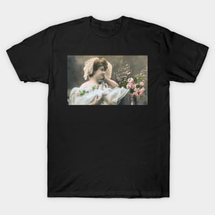 Edwardian singer Anna Tariol-Baugé T-Shirt